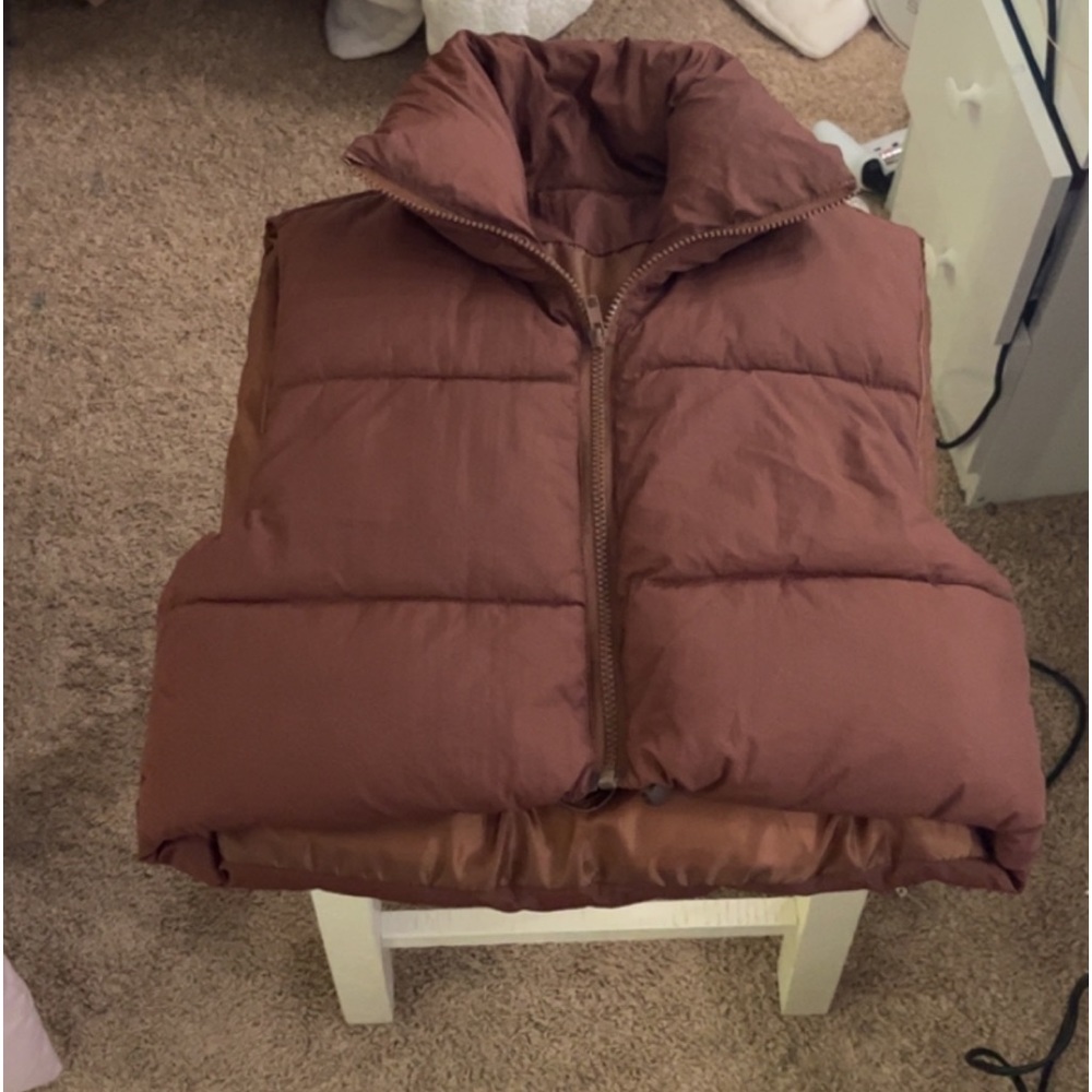 *vest*